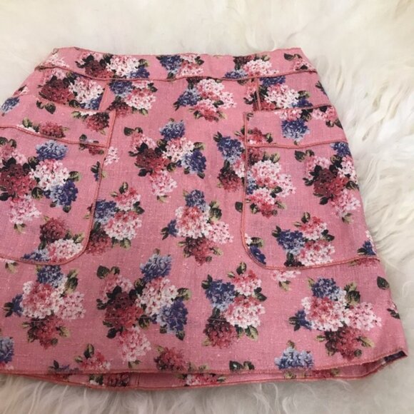 Dolce & Gabbana Linen Mini Skirt